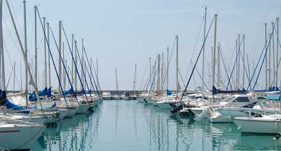 St Laurent du Var Port