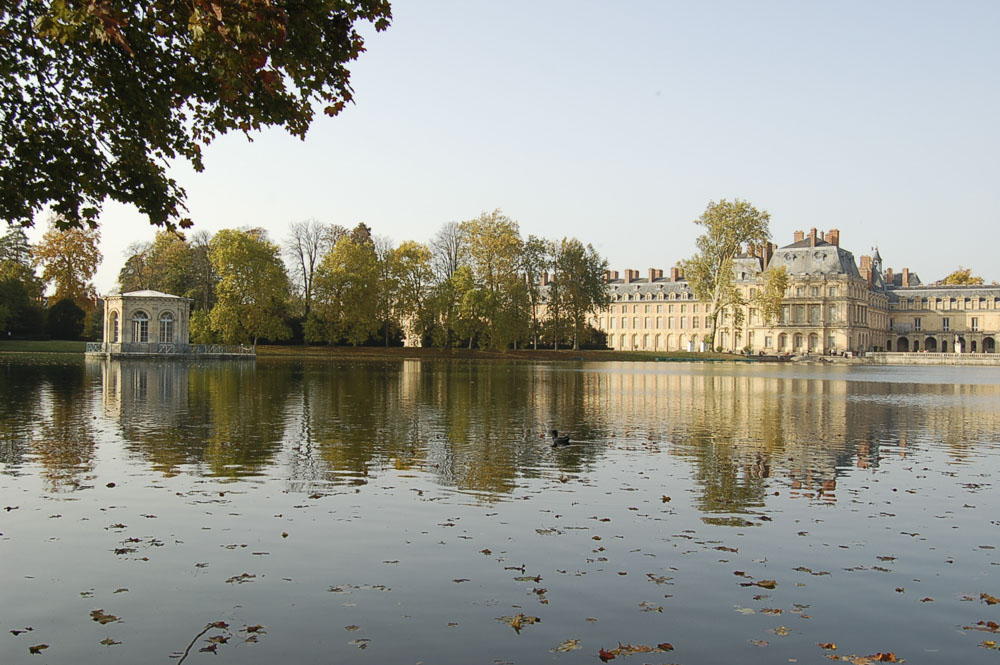 🌎 France Palace of Fontainebleau vids ٩(ˊᗜˋ*)و